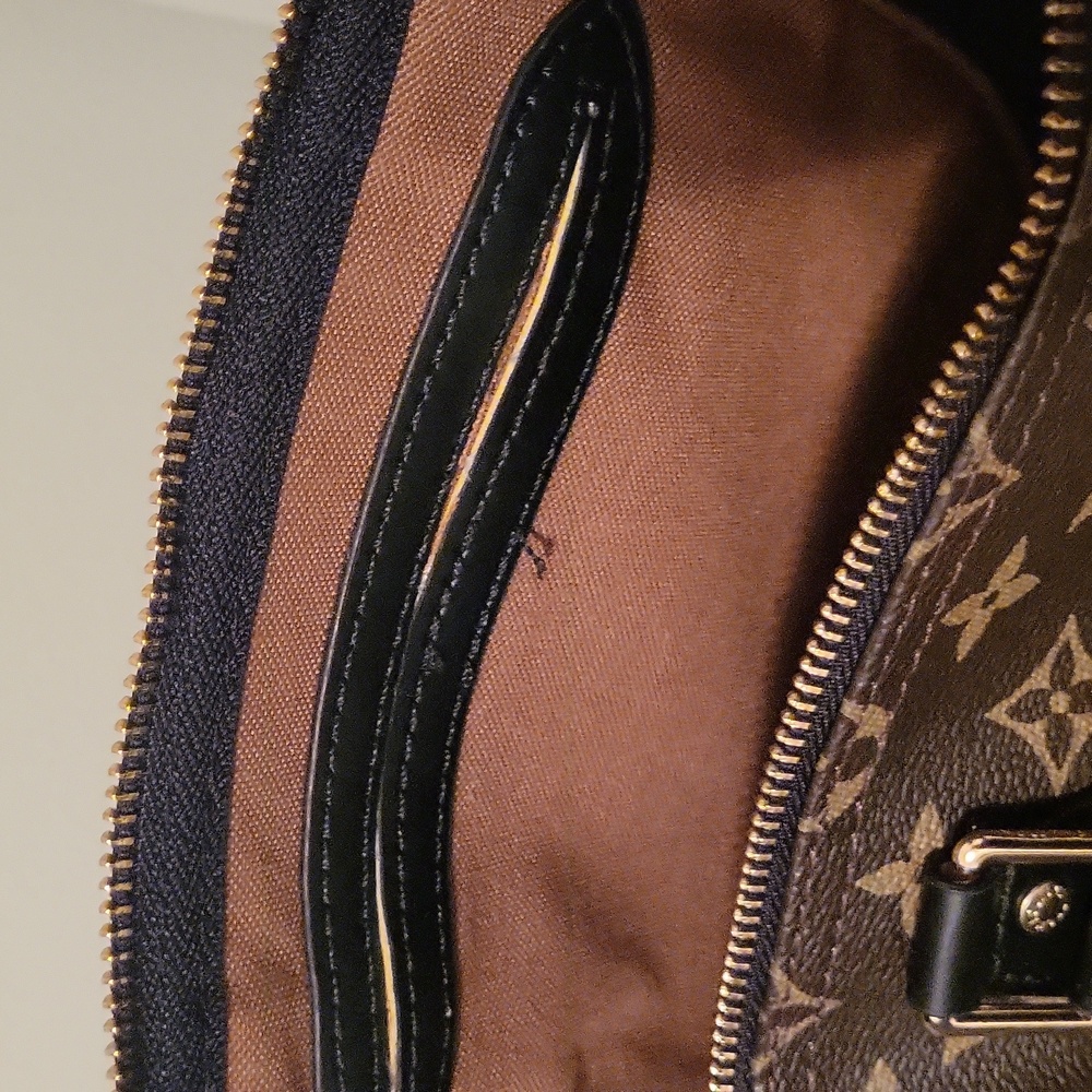 Louis Vuitton Brown Monogram Handbag - Picture 6 of 8